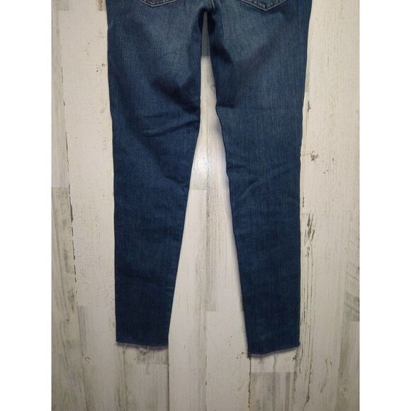Uniqlo Jeans Womens Tag Size 26 inch Skinny Tapered Ultra Stretch Raw Hem - Picture 5 of 10